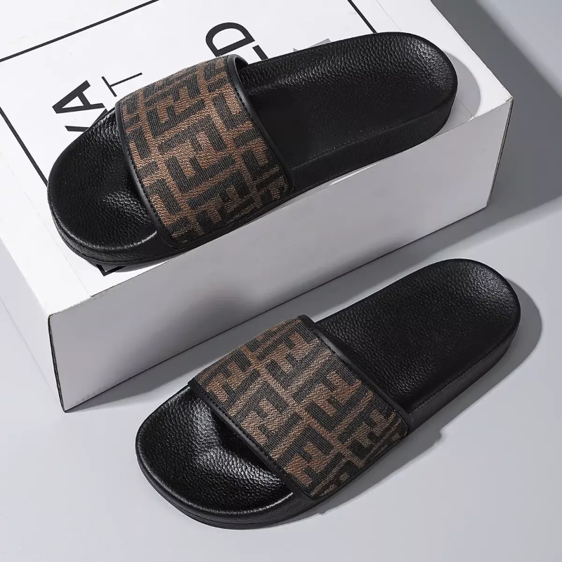 European Station Slippers  Men's Casual Slippers Summer European and American Fashion Outer Wear Lightweight